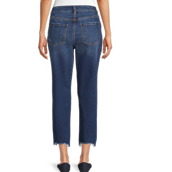 TIME and TRU Cropped Jeans Size 18 Womens Boyfriend Distressed Cut Off Bottoms - Picture 5 of 8